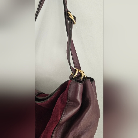 Michael Kors Quincy Large Suede and Leather Shoulder Tote - Maroon - Picture 5 of 16